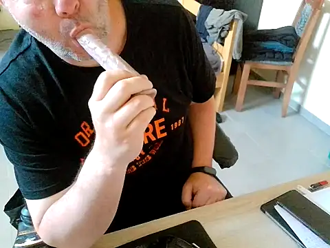 pozitiva000 online show from April 25, 2026, 9:34 am