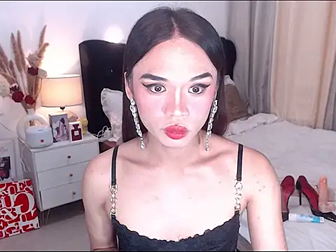 YzaHellsex online show from March 9, 2026, 5:50 pm