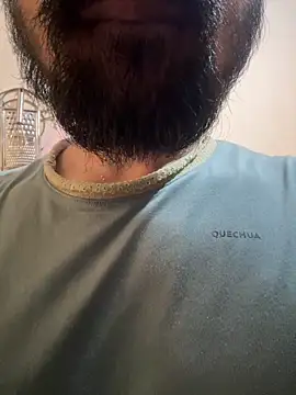 Snapshot of mightyythorrrr chatting on March 1, 2026, 5:42 am mightyythorrrr online show from March 1, 2026, 5:42 am