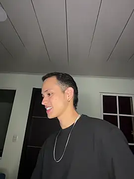 Snapshot of HarryGaze chatting on February 24, 2026, 9:40 am HarryGaze online show from February 24, 2026, 9:40 am