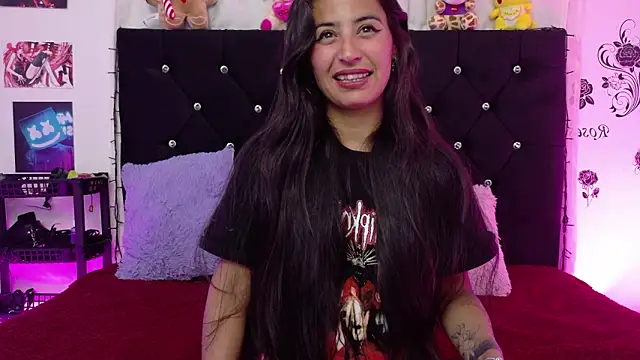 Snapshot of rose_sexy_smiley chatting on March 5, 2026, 4:19 am rose sexy smiley online show from March 5, 2026, 4:19 am