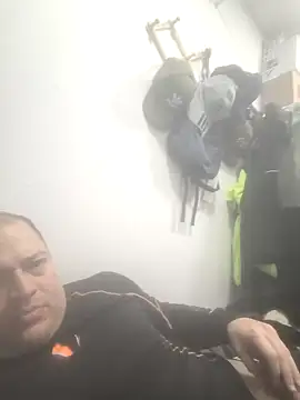 elcaste69 online show from March 1, 2026, 12:34 am