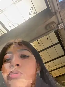 Snapshot of Sexy_mia_outdoors chatting on February 26, 2026, 4:06 pm Sexy mia outdoors online show from February 26, 2026, 4:06 pm