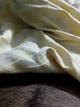 horny boy 45 online show from February 25, 2026, 7:45 pm