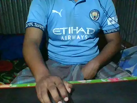 Snapshot of BestDick2910 chatting on February 24, 2026, 5:27 am BestDick2910 online show from February 24, 2026, 5:27 am