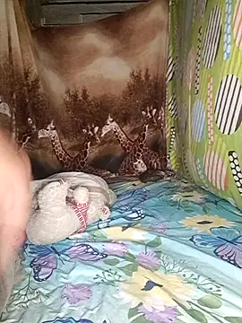 aron yael online show from March 1, 2026, 6:04 am