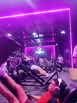 Snapshot of Lluviadeorohd chatting on March 4, 2026, 1:44 am Lluviadeorohd online show from March 4, 2026, 1:44 am