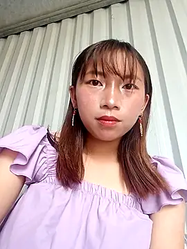 Xuka-xx online show from April 11, 2026, 1:54 am