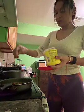 celenia online show from February 27, 2026, 7:03 pm