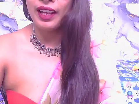 Aayesha-queen online show from May 7, 2026, 4:07 am