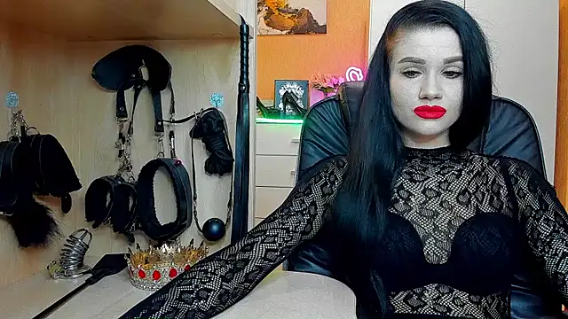 KristiTopxx online show from April 2, 2026, 12:47 pm