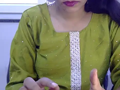 Snapshot of Neha_Sharma2 chatting on May 28, 2026, 10:56 am Neha Sharma2 online show from May 28, 2026, 10:56 am
