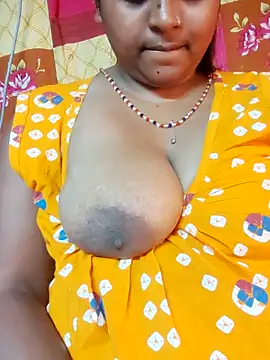 Snapshot of Kritika2 chatting on February 28, 2026, 10:38 am Kritika2 online show from February 28, 2026, 10:38 am