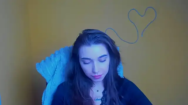 NikaMystic online show from March 5, 2026, 1:18 pm