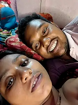 HOT MISSLINA online show from March 19, 2026, 2:37 am