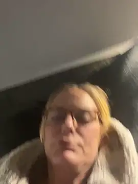 Amelie BlondeXX online show from March 29, 2026, 10:26 am