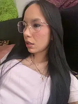 mariaalexandraf online show from March 8, 2026, 12:42 pm