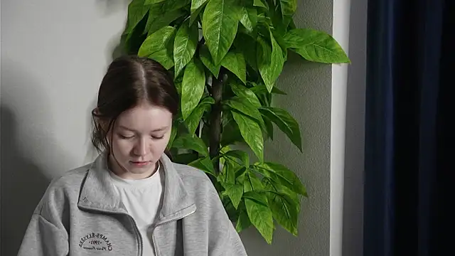 Snapshot of AvisDebiasi chatting on March 1, 2026, 11:12 am AvisDebiasi online show from March 1, 2026, 11:12 am