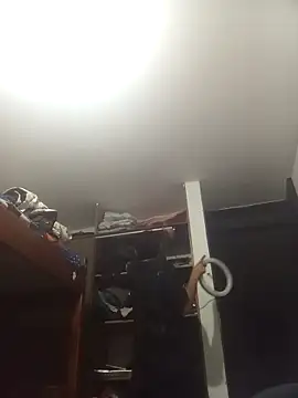 WillowPill5 online show from March 1, 2026, 2:57 am