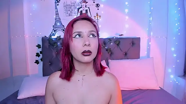 Snapshot of violeta_blaze1 chatting on March 21, 2026, 10:31 am violeta blaze1 online show from March 21, 2026, 10:31 am