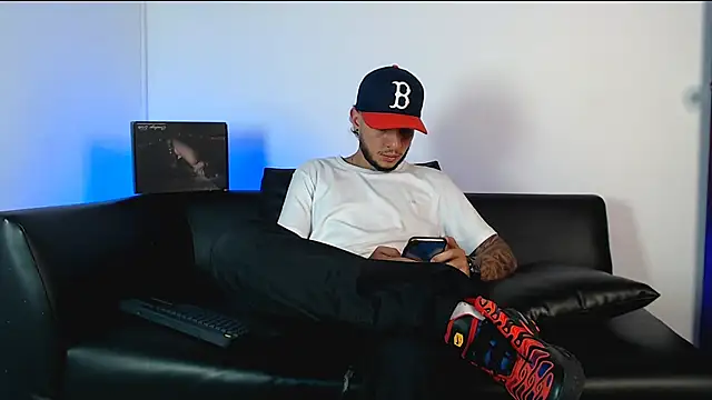 luxesmith online show from March 13, 2026, 11:44 pm