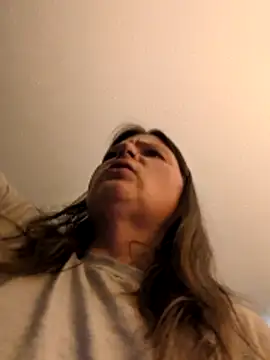 4dice06 online show from April 11, 2026, 7:51 pm