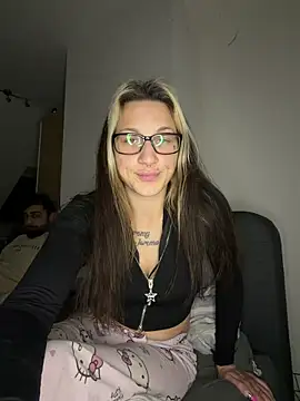 Snapshot of nunezlucx chatting on March 29, 2026, 1:38 am nunezlucx online show from March 29, 2026, 1:38 am
