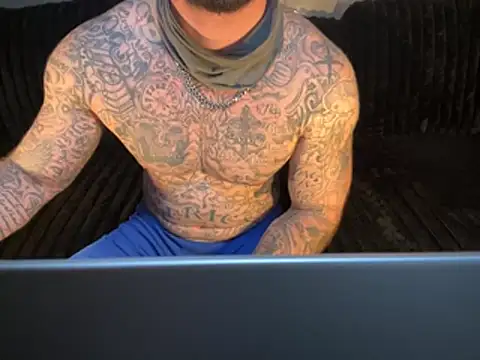 coookieandcream online show from March 26, 2026, 2:50 am