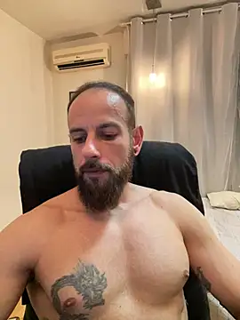 Snapshot of DaleCerbasi chatting on February 25, 2026, 6:56 am DaleCerbasi online show from February 25, 2026, 6:56 am