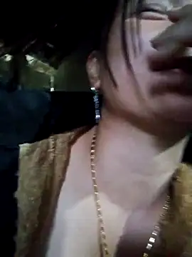 mami-rubi online show from March 8, 2026, 8:51 am