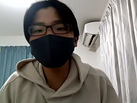 Snapshot of koarannkunn chatting on March 1, 2026, 9:44 am koarannkunn online show from March 1, 2026, 9:44 am