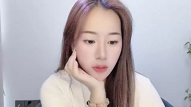 Snapshot of Baixi-01 chatting on April 12, 2026, 4:28 am Baixi-01 online show from April 12, 2026, 4:28 am