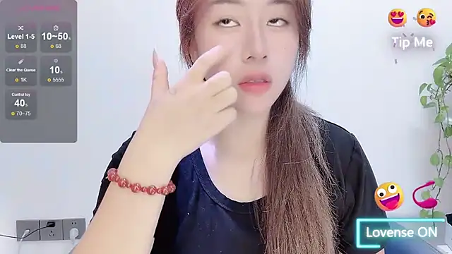 Baixi-01 online show from April 26, 2026, 4:32 am