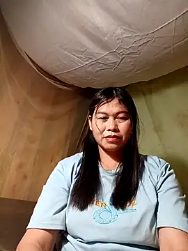 Snapshot of -Batina- chatting on March 22, 2026, 10:46 pm -Batina- online show from March 22, 2026, 10:46 pm