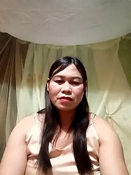 Snapshot of -Batina- chatting on April 3, 2026, 10:35 am -Batina- online show from April 3, 2026, 10:35 am