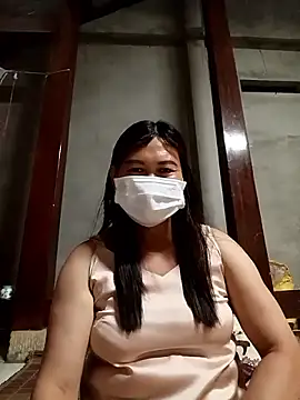 Snapshot of -Batina- chatting on April 13, 2026, 6:46 pm -Batina- online show from April 13, 2026, 6:46 pm