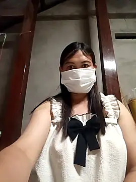 Snapshot of -Batina- chatting on April 15, 2026, 4:14 pm -Batina- online show from April 15, 2026, 4:14 pm