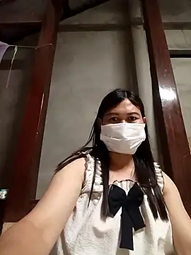 Snapshot of -Batina- chatting on April 15, 2026, 7:58 pm -Batina- online show from April 15, 2026, 7:58 pm