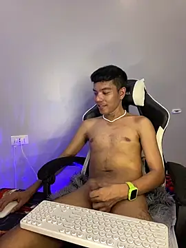 Snapshot of asian_darlingcummersxXx chatting on March 17, 2026, 3:44 am asian darlingcummersxXx online show from March 17, 2026, 3:44 am