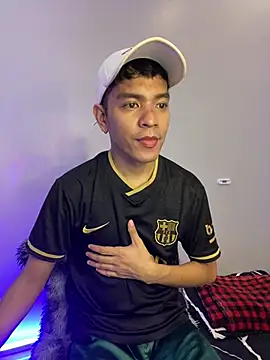 Snapshot of asian_darlingcummersxXx chatting on March 18, 2026, 1:14 pm asian darlingcummersxXx online show from March 18, 2026, 1:14 pm