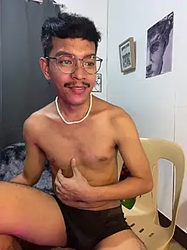 asian darlingcummersxXx online show from May 3, 2026, 2:34 pm