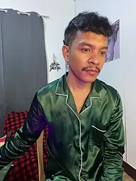 asian darlingcummersxXx online show from May 21, 2026, 8:43 am