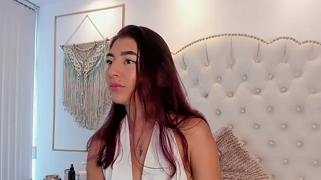 Sara funy online show from March 16, 2026, 12:31 pm