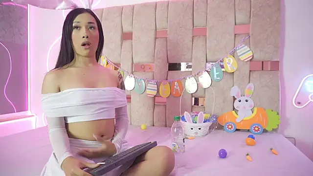 liasuaza online show from March 28, 2026, 2:27 pm