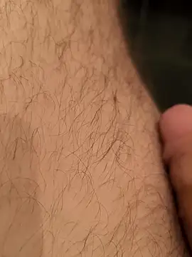 Snapshot of XTo95 chatting on February 28, 2026, 8:32 pm XTo95 online show from February 28, 2026, 8:32 pm