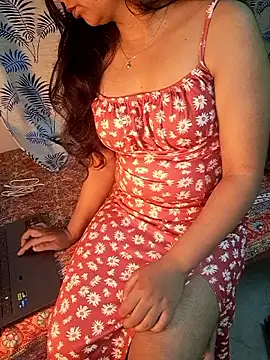 Queen of Nepal online show from February 25, 2026, 1:32 pm