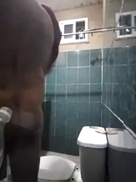 Snapshot of Dilanpene chatting on March 1, 2026, 5:42 am Dilanpene online show from March 1, 2026, 5:42 am