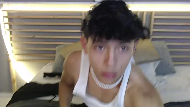 Snapshot of clark_ken01 chatting on February 26, 2026, 10:42 pm clark ken01 online show from February 26, 2026, 10:42 pm