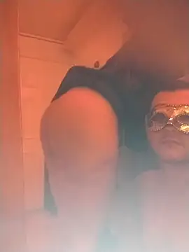 SHARLOTYJUANSTEVAN online show from March 2, 2026, 1:19 am