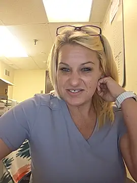 LadyB07 online show from July 15, 2026, 8:14 pm